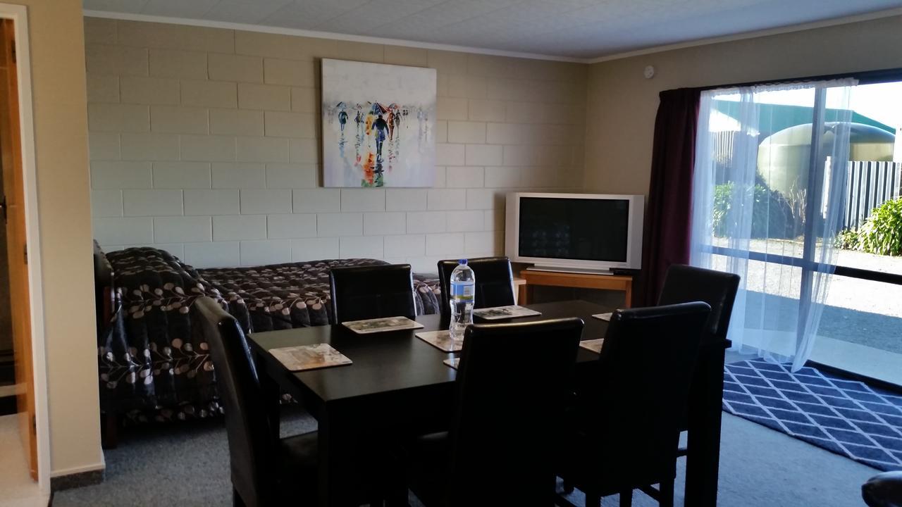 Moeraki Boulders Motel Hampden Eksteriør billede